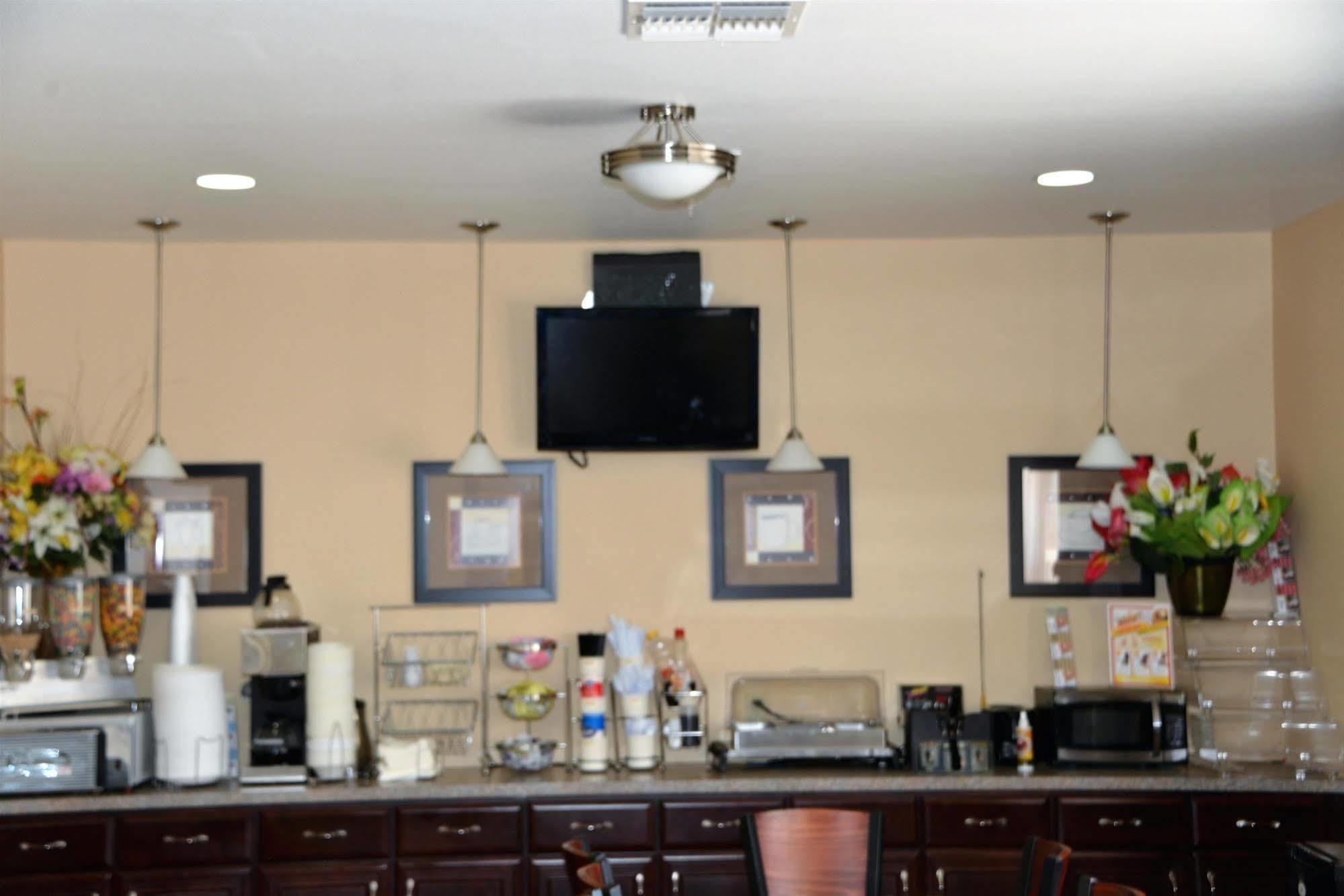 Irish Inn And Suites Muleshoe ภายนอก รูปภาพ